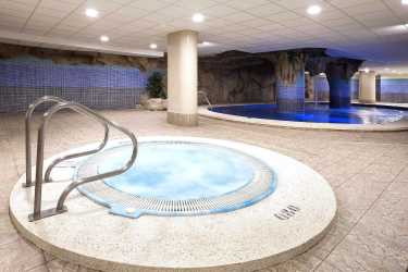 HISZPANIA - Lloret de Mar + Francja - Paryż - Disneyland. Hotel HTOP Royal Star & SPA ****. Obóz młodzieżowy (14-19 lat)